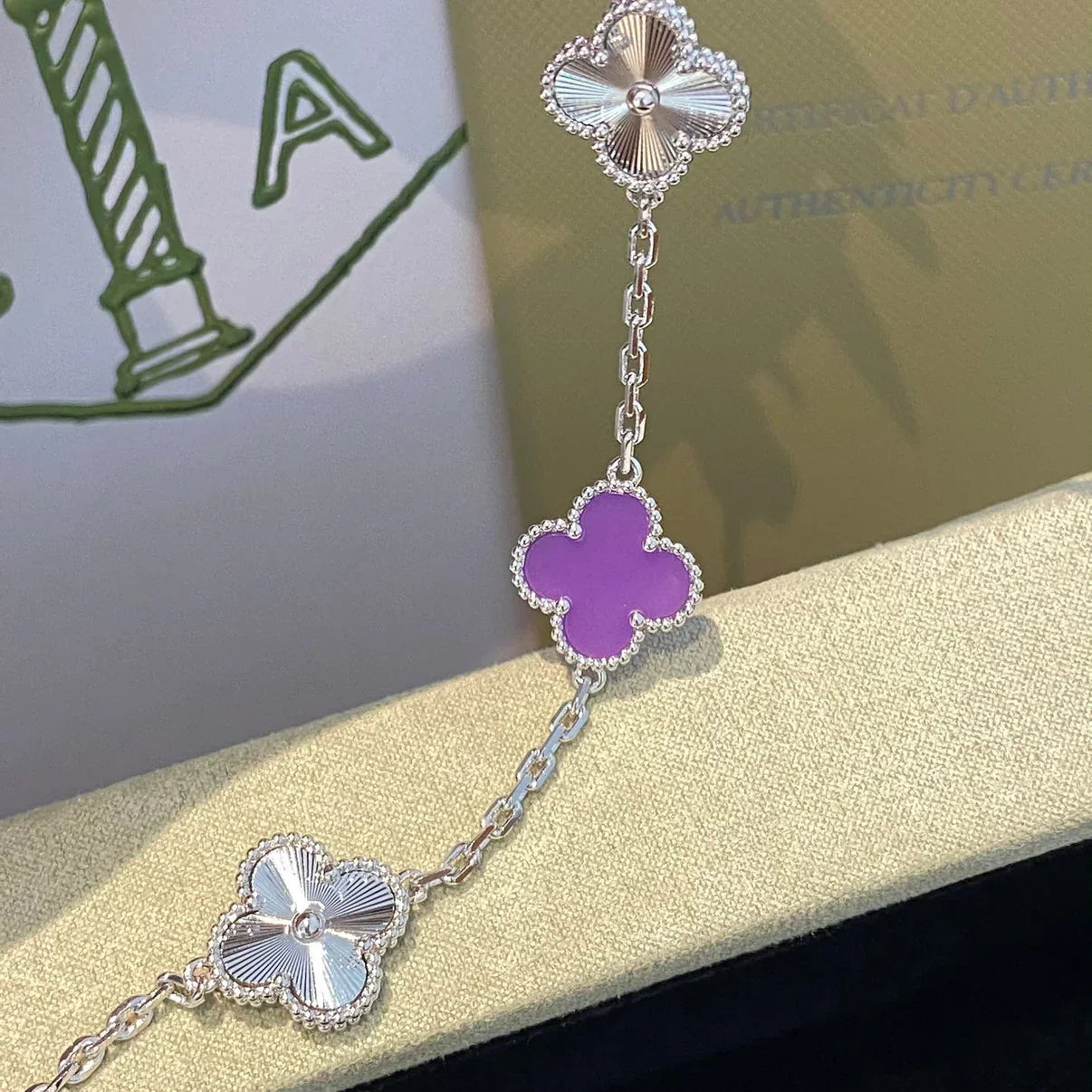 [Star]New  CLOVER 5 MOTIF VIOLET BRACELET COLLECTION