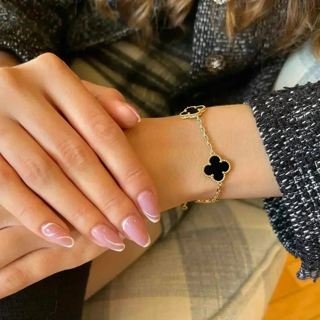 [Star]New CLOVER 5 MOTIF ONYXS BRACELET COLLECTION