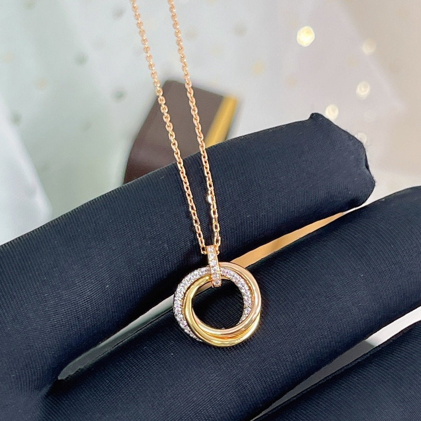 ¡®Star¡¯TRINITY NECKLACE SILVER GOLD PINK GOLD DIAMONDS