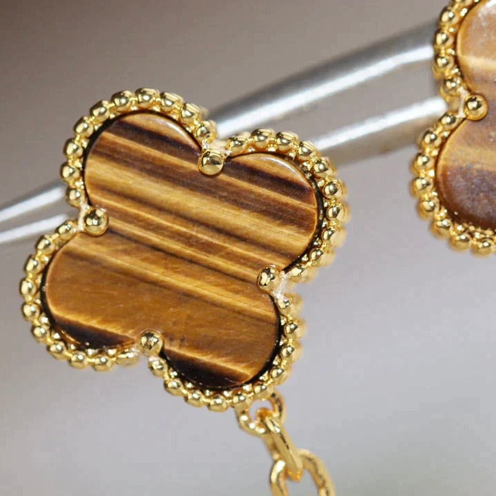 ¡®Star¡¯CLOVER  2 MOTIF  TIGER EYE CARNELIAN EARRINGS