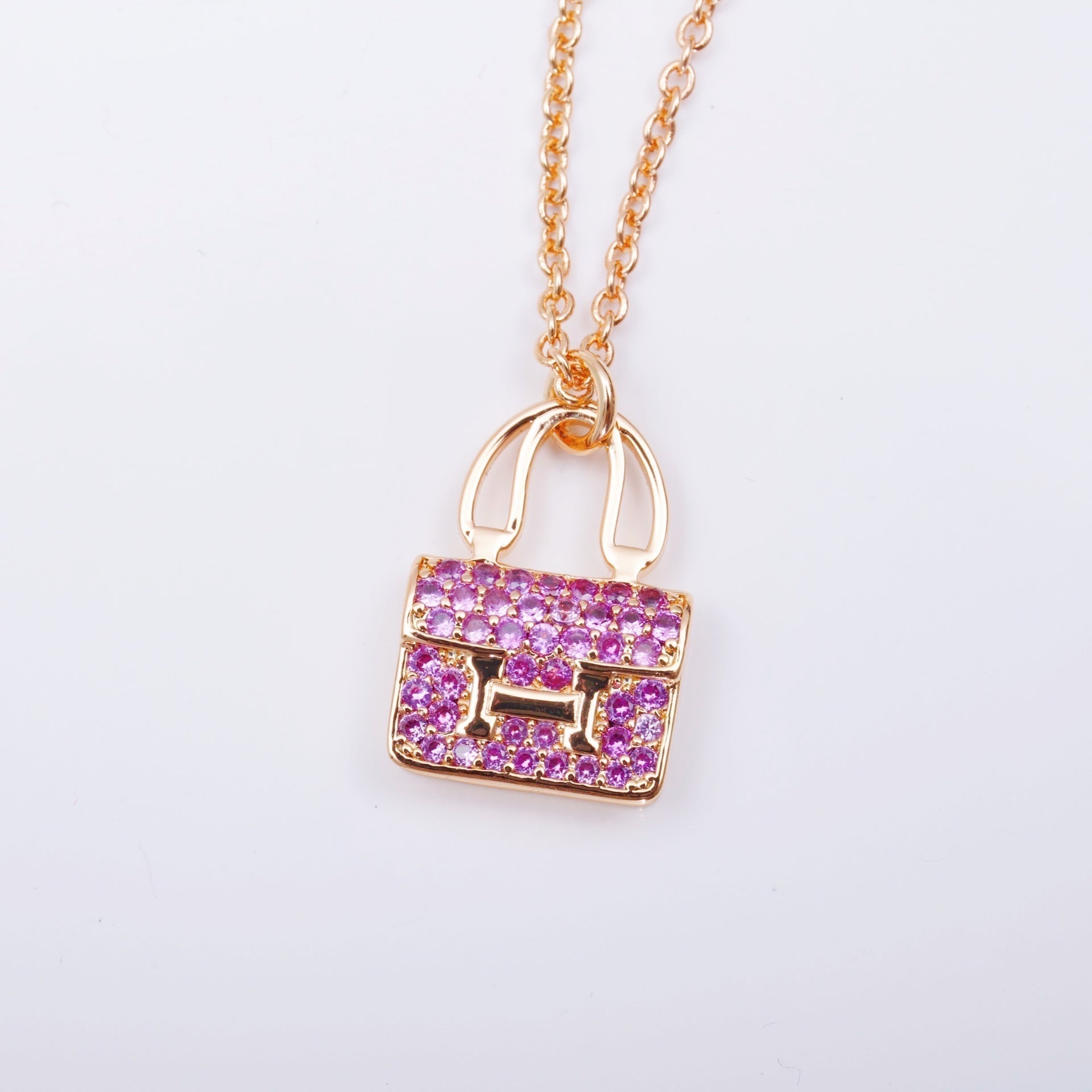 ¡®Star¡¯CONSTANCE PEDANT PURPLE DIAMOND NECKLACE