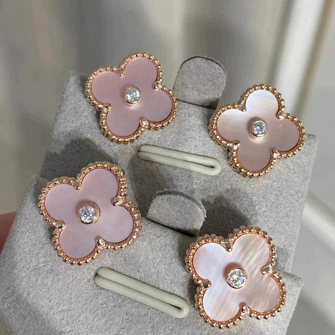 ¡®Star¡¯CLOVER MEDIUM 1 MOTIFS  PINK MOP DIAMOND EARRINGS