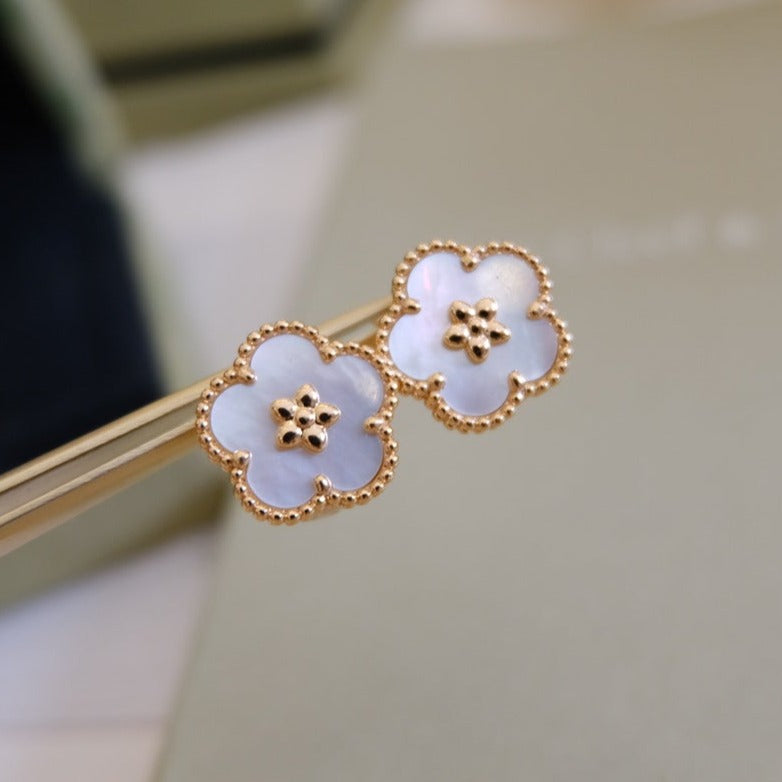 ¡®Star¡¯LUCKY PINK GOLD WHITE MOP EARRINGS