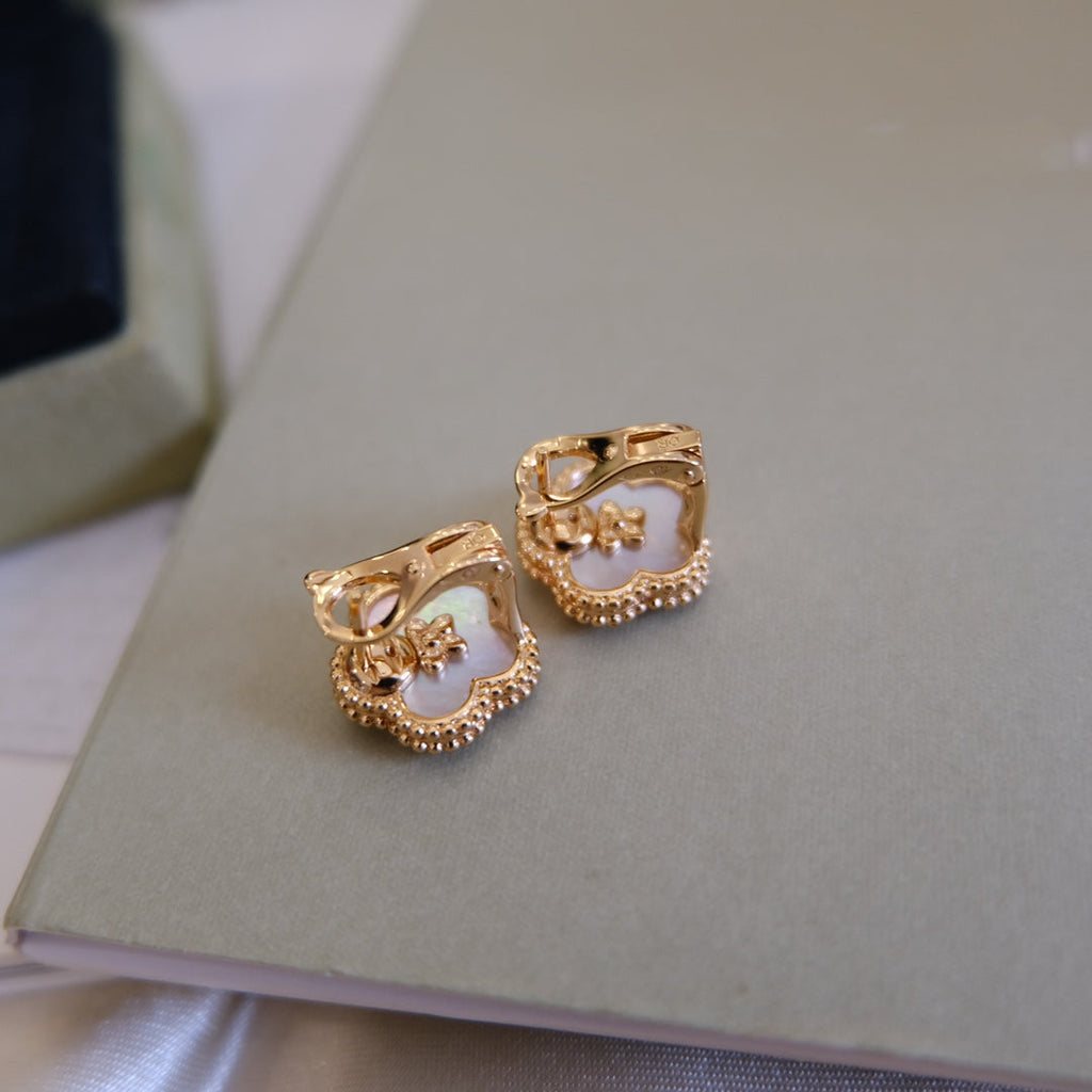 ¡®Star¡¯LUCKY PINK GOLD WHITE MOP EARRINGS