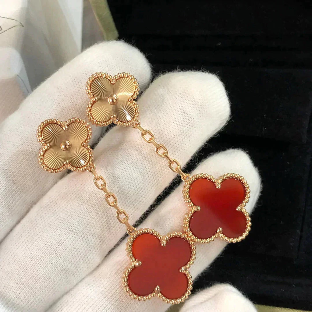 ¡®Star¡¯CLOVER 2 MOTIF  LASER CARNELIAN EARRINGS