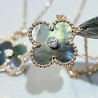 ¡®Star¡¯CLOVER 15MM DIAMOND AND MOTHER-OF-GREY NECKLACE