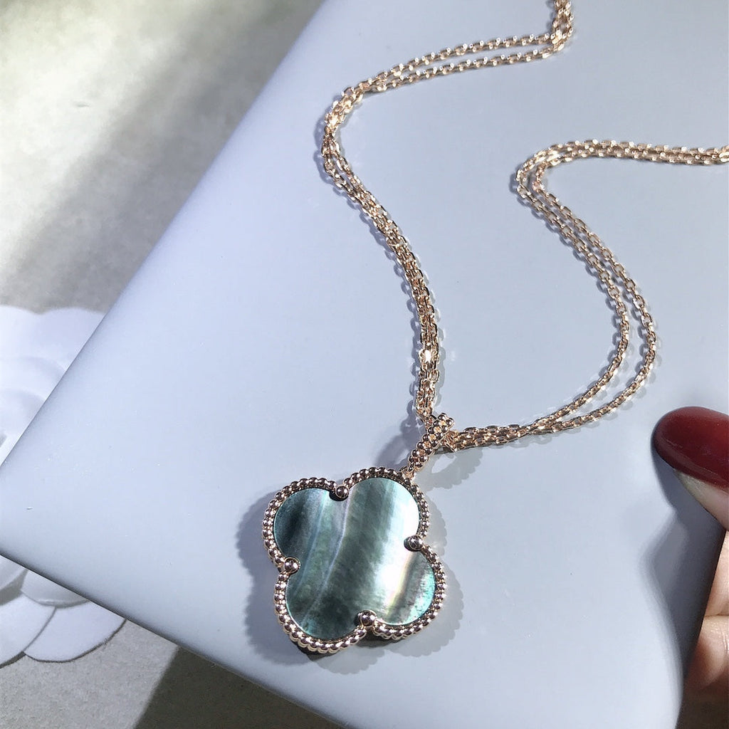¡®Star¡¯CLOVER 25MM GOLD DARK MOP BIG CLOVER NECKLACE