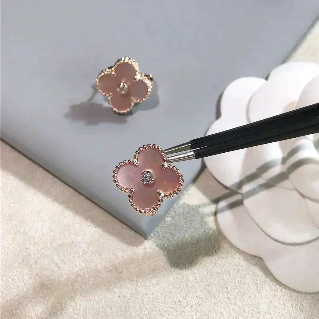 ¡®Star¡¯CLOVER MEDIUM 1 MOTIFS  PINK MOP DIAMOND EARRINGS