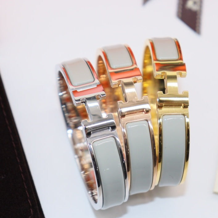 ¡®Star¡¯H LIGHT BLUE BRACELET