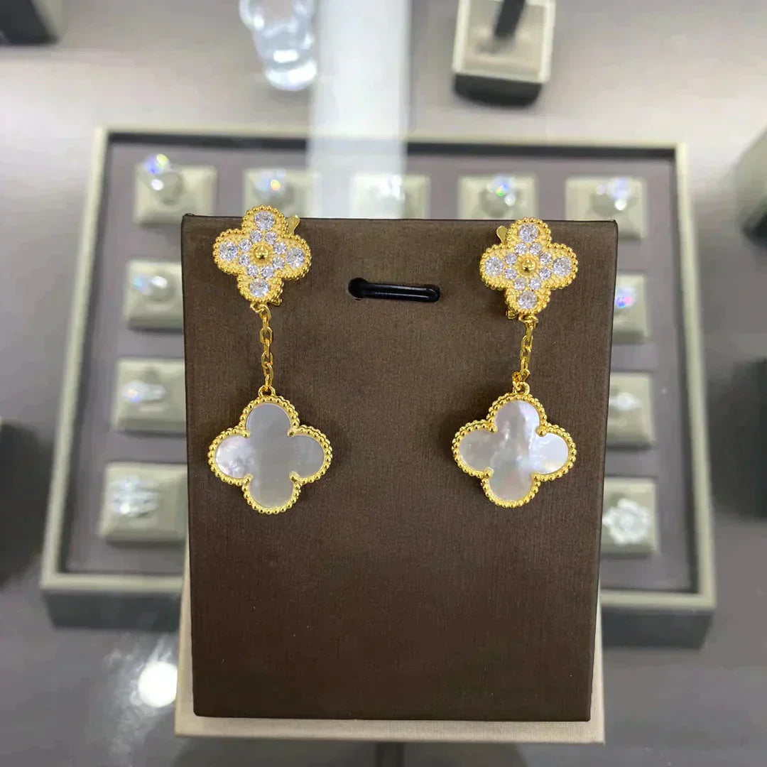 ¡®Star¡¯CLOVER  2 MOTIFS  DIAMOND  EARRINGS (MULTIPLE CHOICESç´