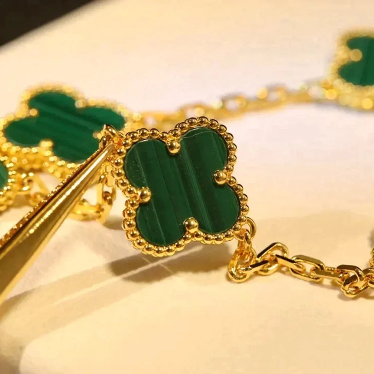 [Star]New  CLOVER 5 MOTIF MALACHITE BRACELET COLLECTION