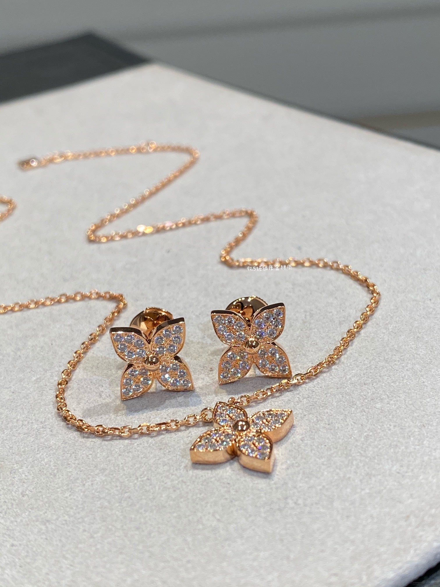 ¡®Star¡¯STAR DIAMOND NECKALCE