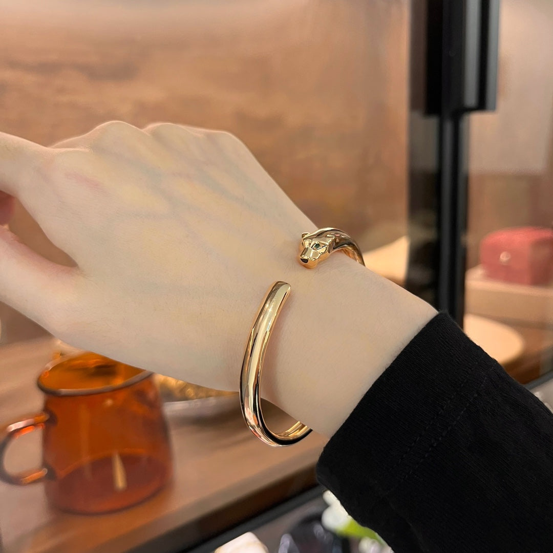 ¡®Star¡¯PANTHERE GOLD OPEN BRACELET