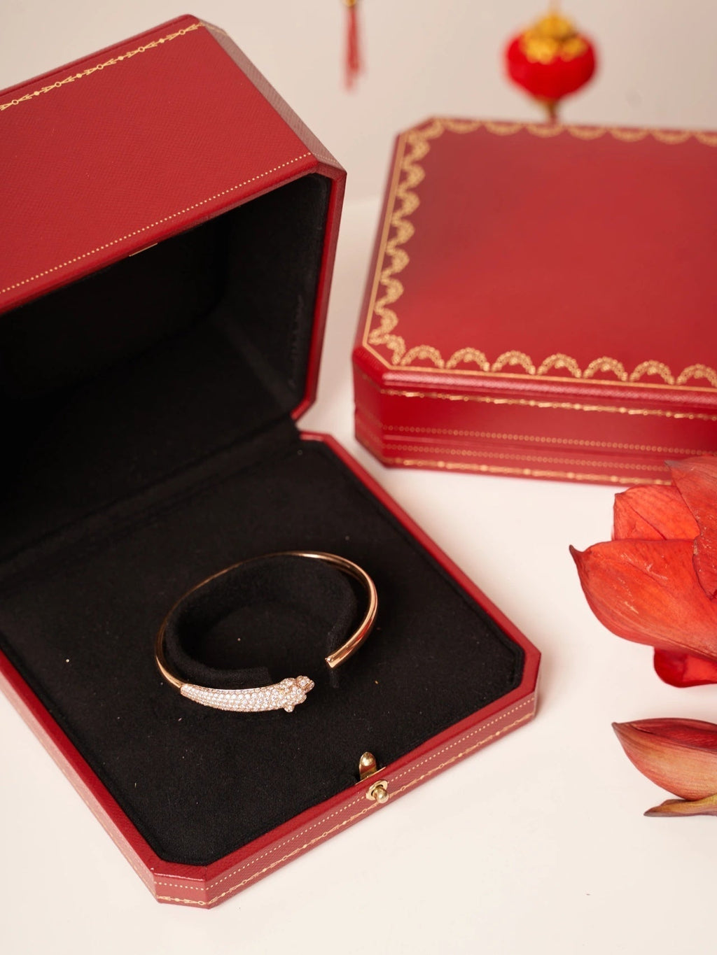 ¡®Star¡¯PANTHERE ROSE GOLD DIAMOND OPEN BRACELET