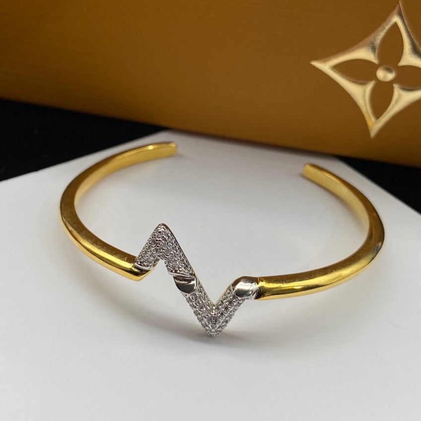 ¡®Star¡¯VOLTE UPSITE DOWN DIAMOND GOLD OPEN BRACELET