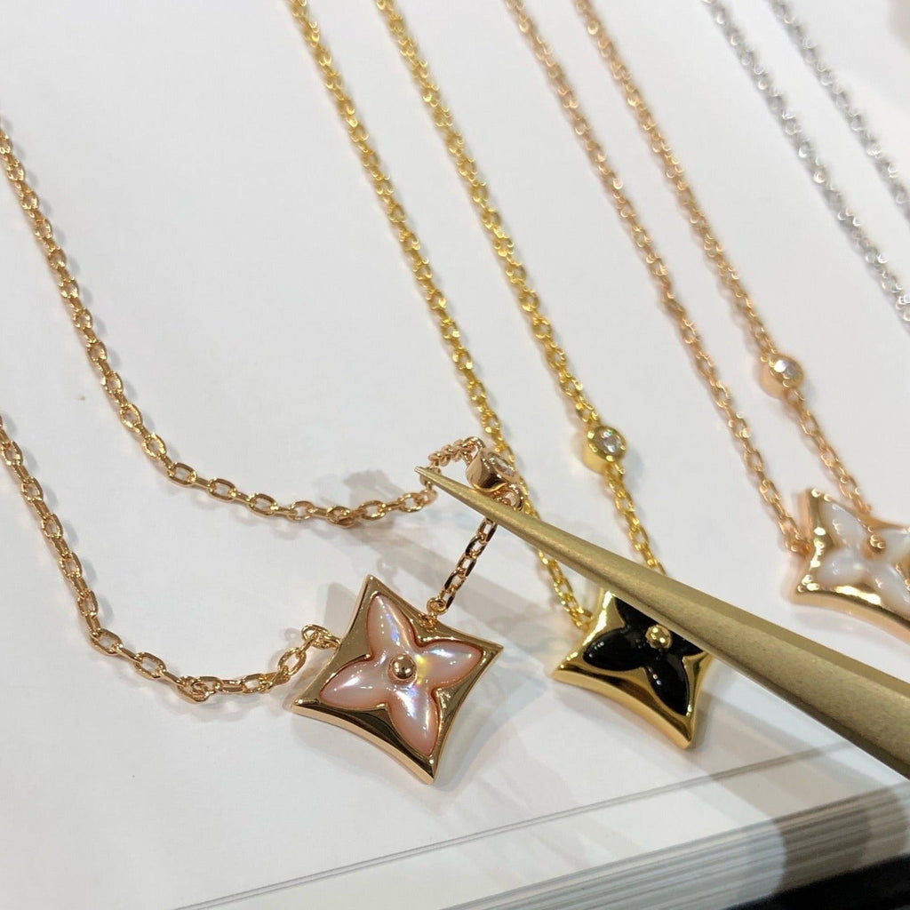 ¡®Star¡¯STAR BLACK MOP NECKLACE
