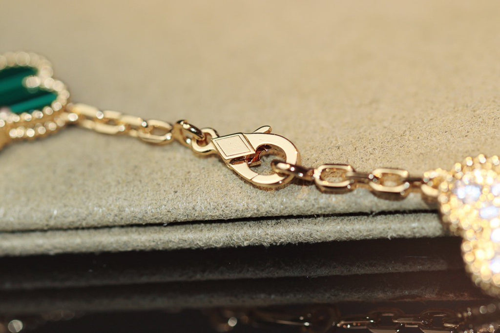 ¡®Star¡¯CLOVER 20 MOTIFS ONYX ROSE GOLD