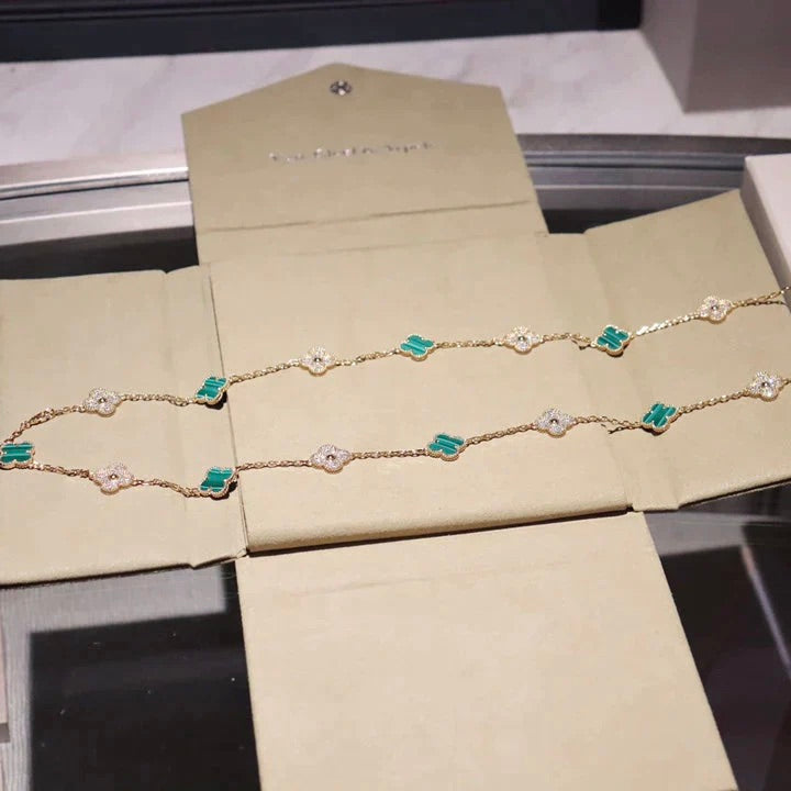 ¡®Star¡¯CLOVER 20 MOTIFS MALACHITE DIAMOND NECKLACE