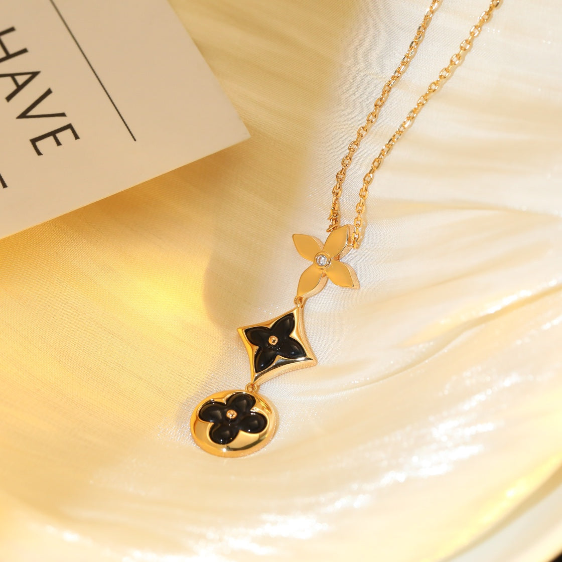 ¡®Star¡¯STAR AND SUN ONYX PINK GOLD NECKLACE