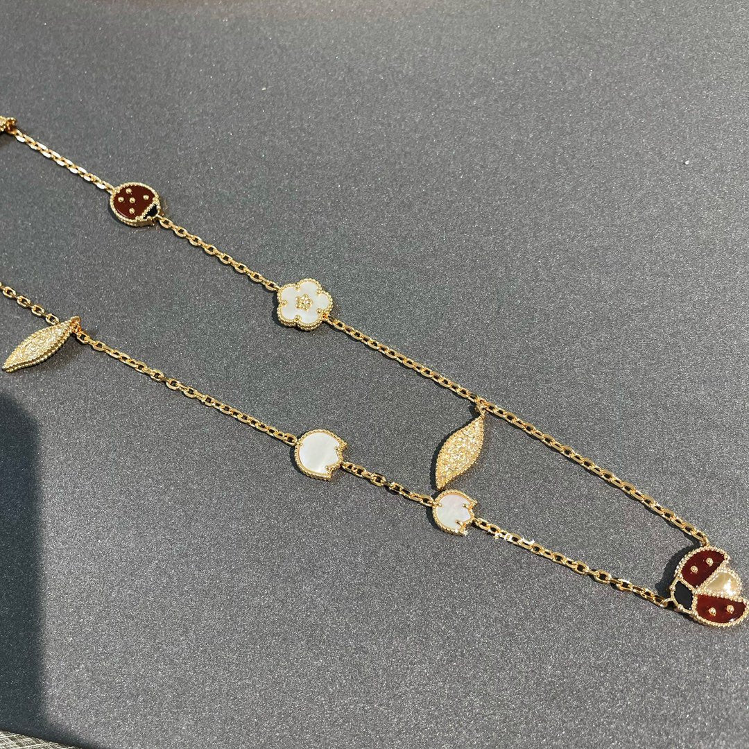 ¡®Star¡¯LUCKY SPRING 15 MOTIFS GOLD NECKLACE