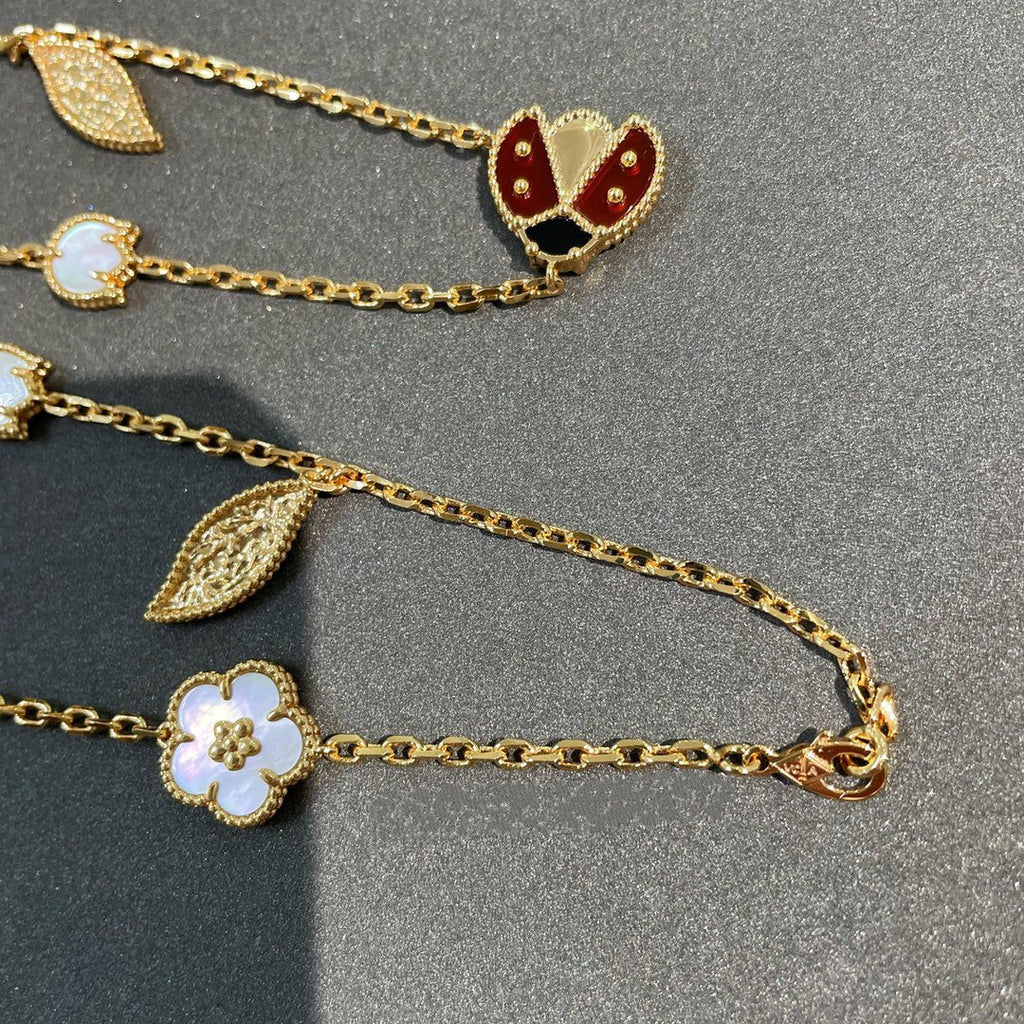 ¡®Star¡¯LUCKY SPRING 15 MOTIFS GOLD NECKLACE