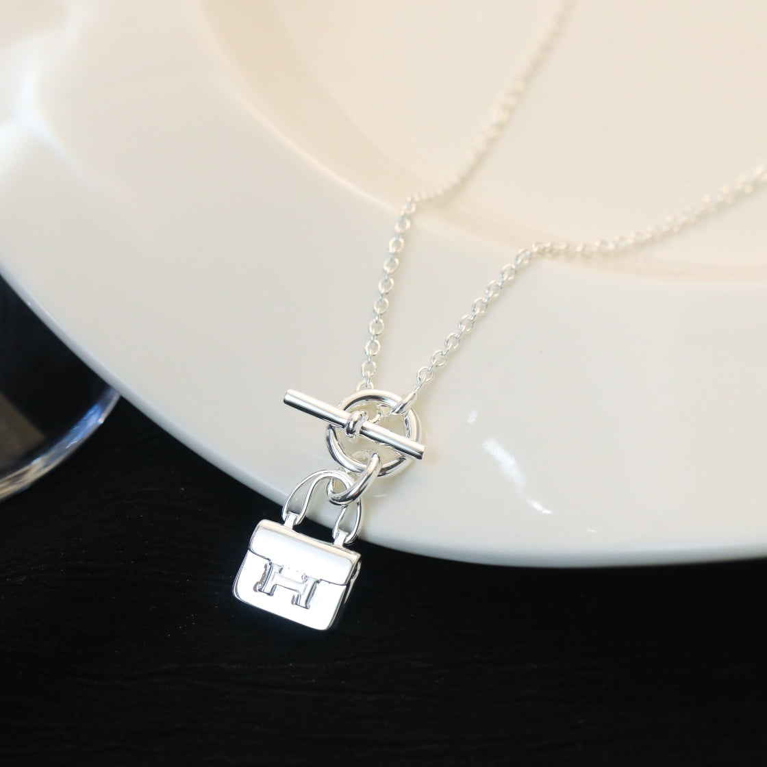 ¡®Star¡¯POP H PEDANT SILVER NECKLACE