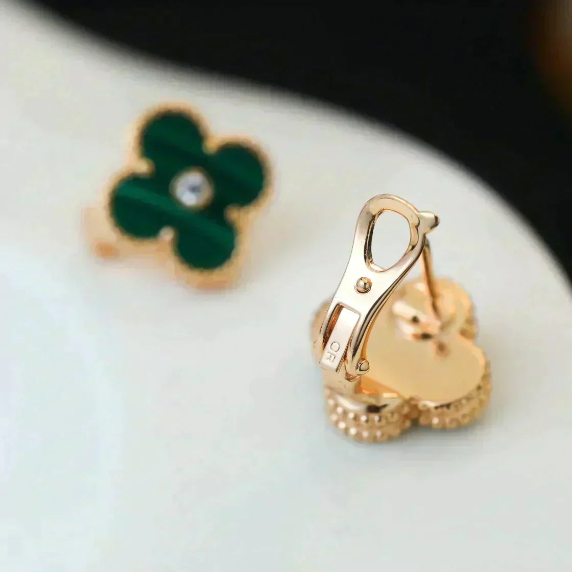 ¡®Star¡¯CLOVER MEDIUM 1 MOTIFS MALACHITE DIAMOND EARRINGS