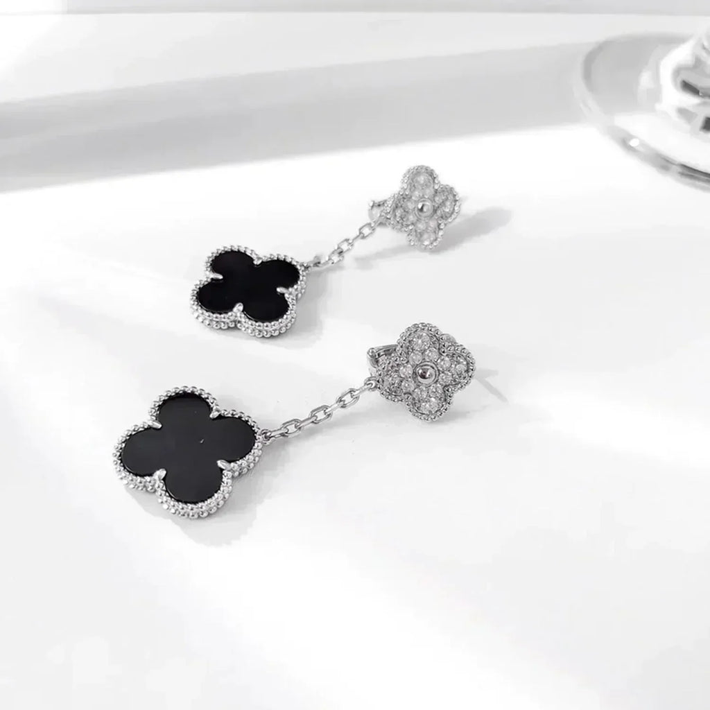 ¡®Star¡¯CLOVER 2 MOTIFS  DIAMOND ONYX EARRINGS SILVER