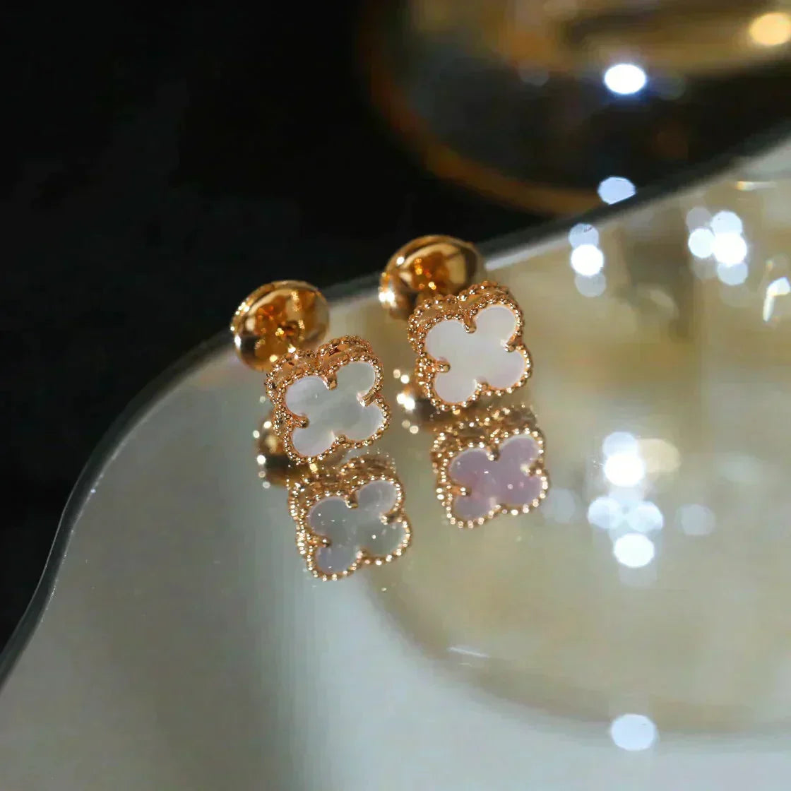 ¡®Star¡¯CLOVER MINI 9.5MM WHITE MOP EARRINGS