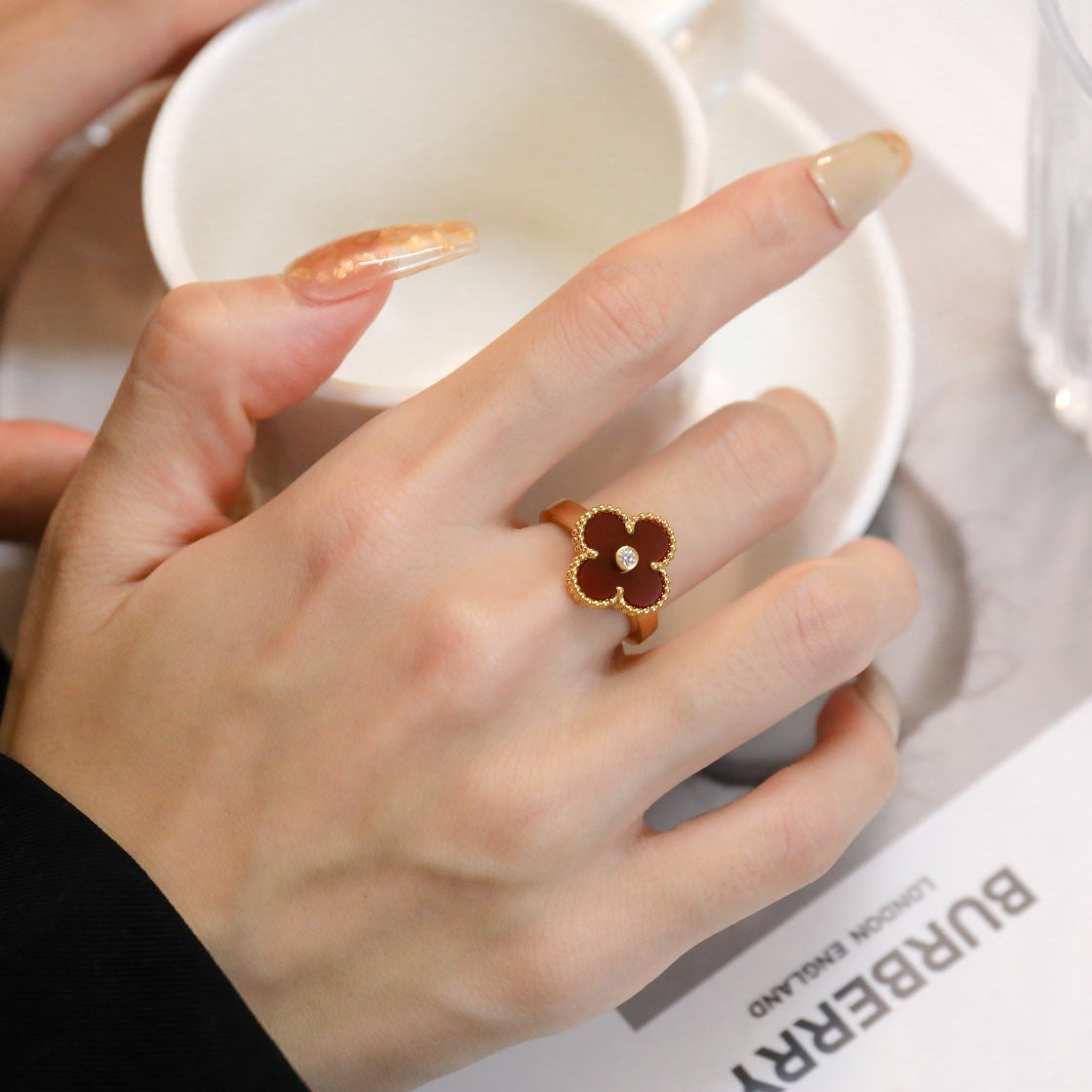 ¡®Star¡¯CLOVER CARNELIAN RING ROSE GOLD DIAMOND