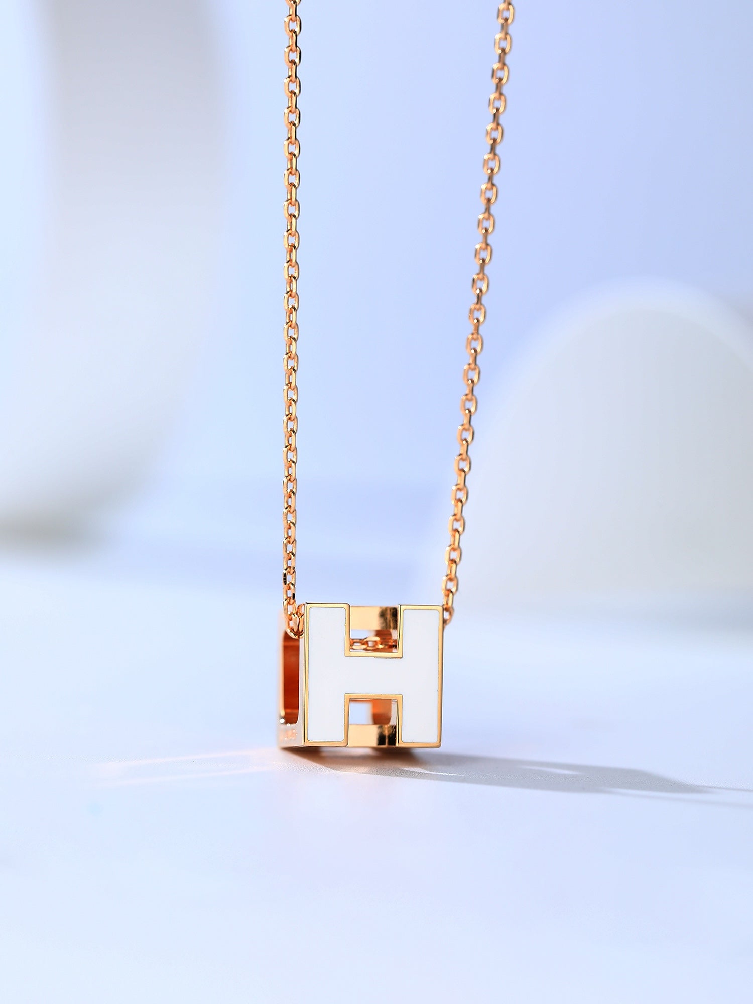 ¡®Star¡¯H CAGE PINK GOLD NECKLACE