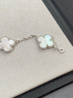 [Star]New CLOVER WHITE PEARL MOP 5 MOTIF BRACELET COLLECTION