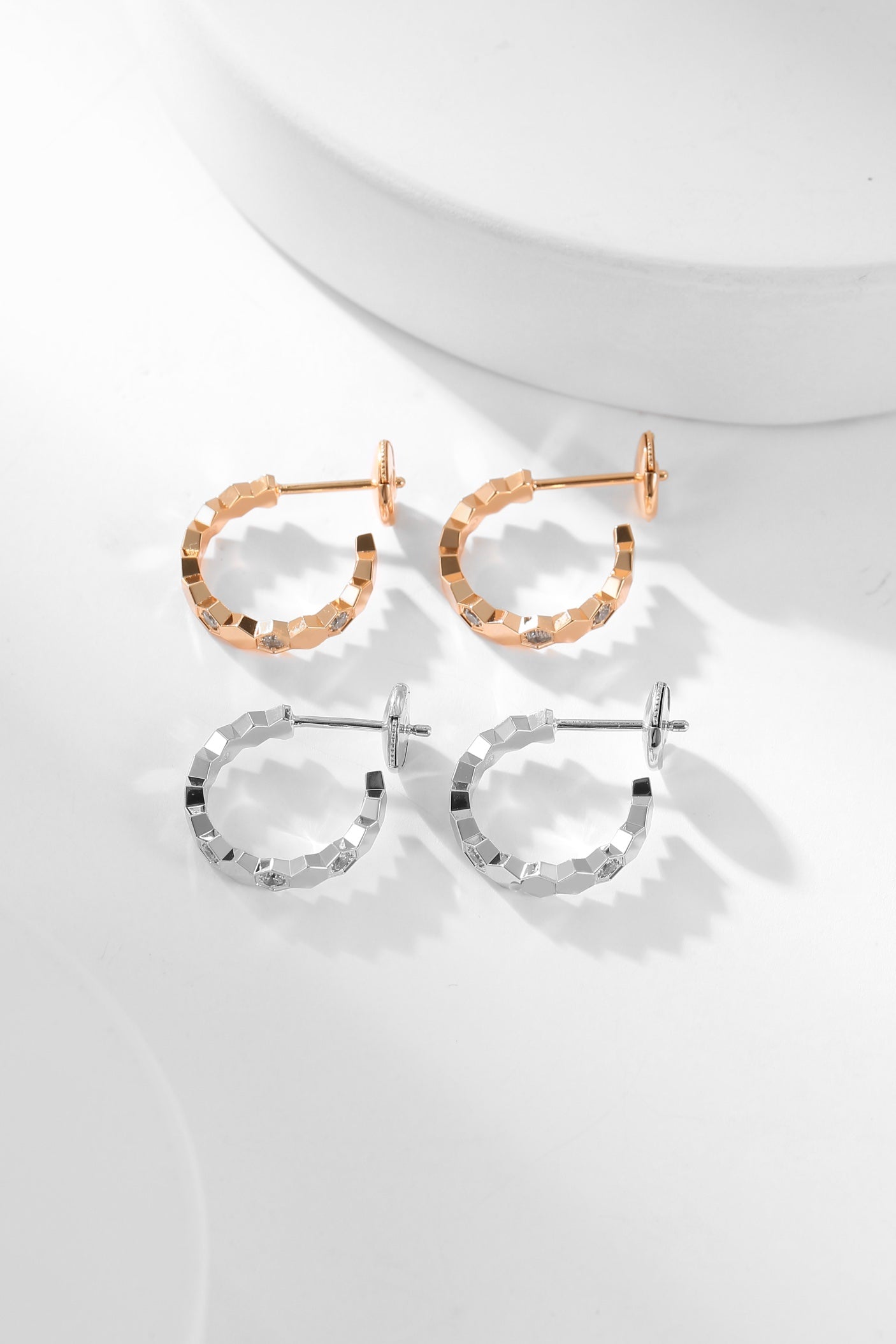 ¡®Star¡¯BEE LOVE DIAMOND HOOP EARRINGS