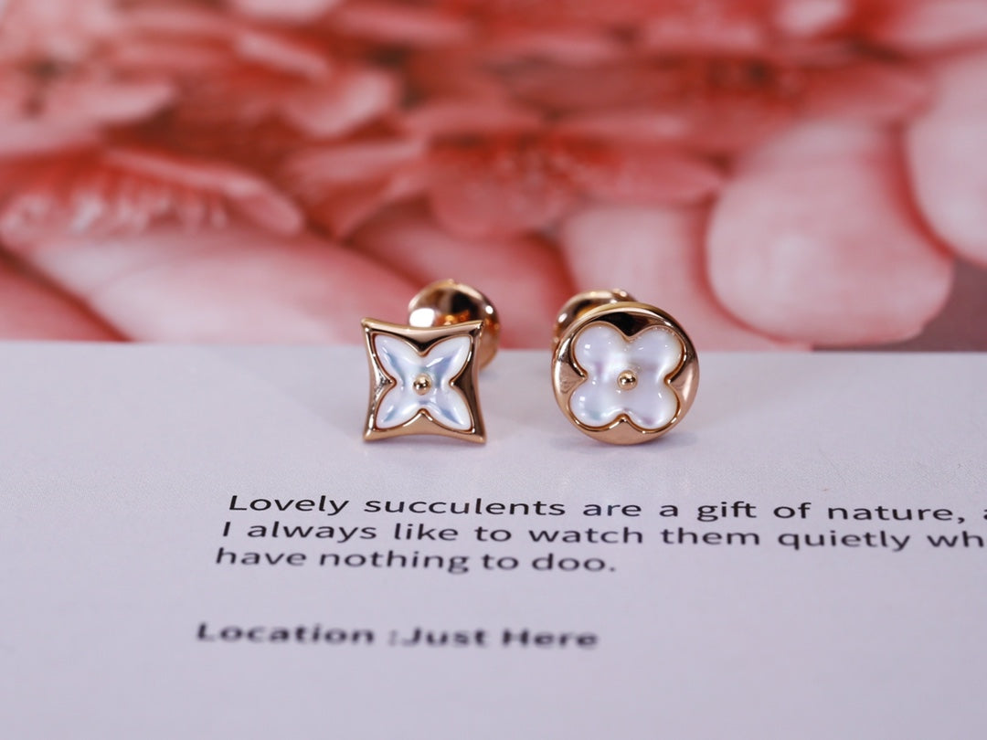 ¡®Star¡¯STAR AND SUN PINK GOLD MOP STUD EARRINGS