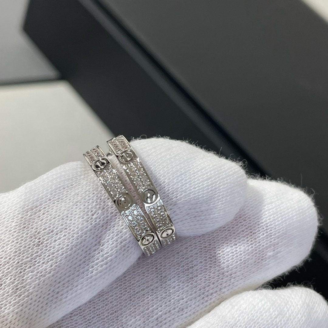 ¡®Star¡¯LOVE DIAMOND SILVER HOOP EARRINGS