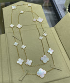 ¡®Star¡¯CLOVER 16 MOTIF WHITE MOP GOLD NECKLACE
