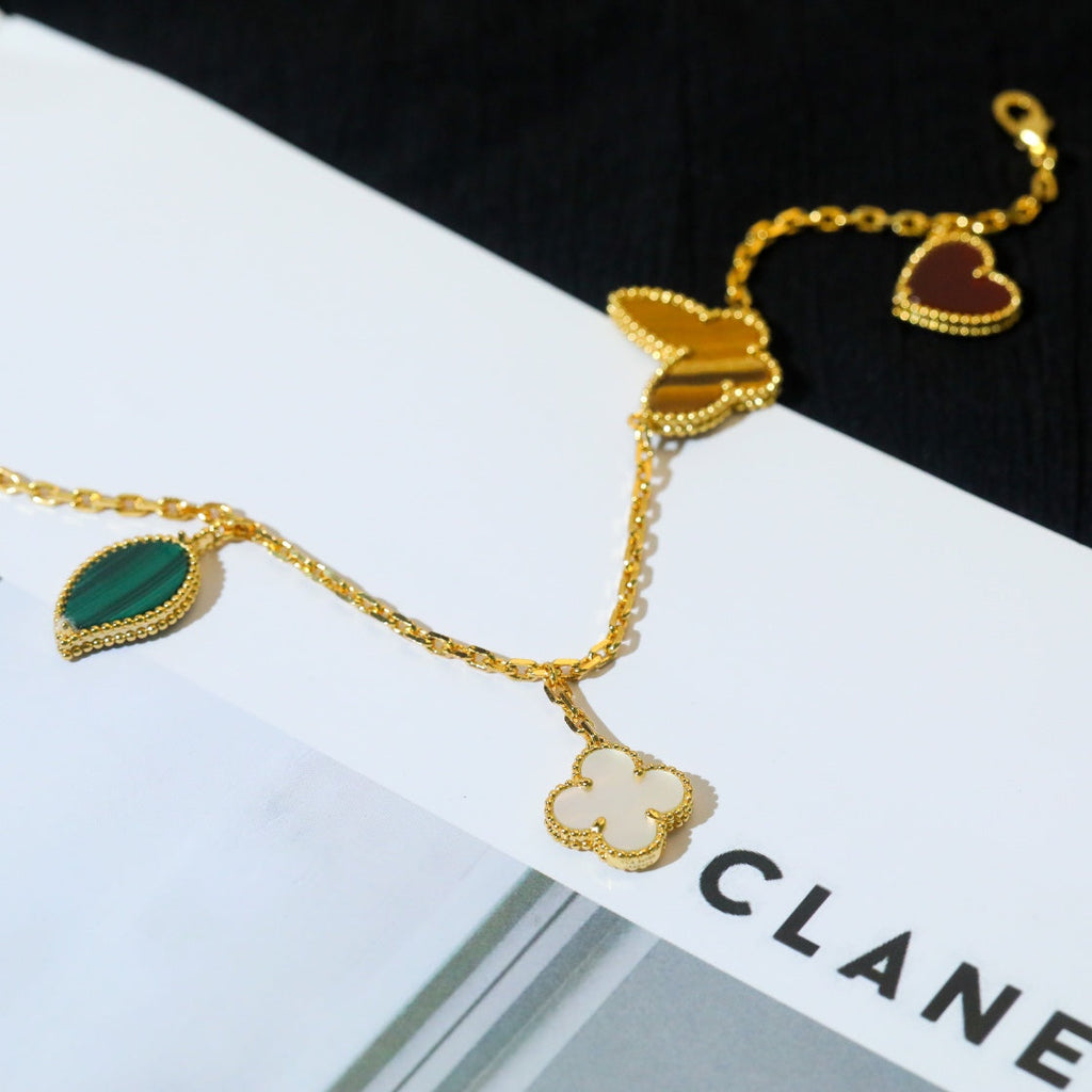 ¡®Star¡¯LUCKY SPRING 5 MOTIF GOLD BRACELET