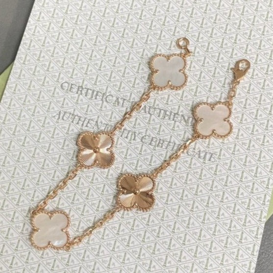 [Star]New CLOVER WHITE PEARL MOP 5 MOTIF BRACELET COLLECTION