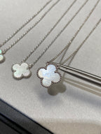 ¡®Star¡¯CLOVER MEDIUM SILVER WHITE MOP NECKLACE