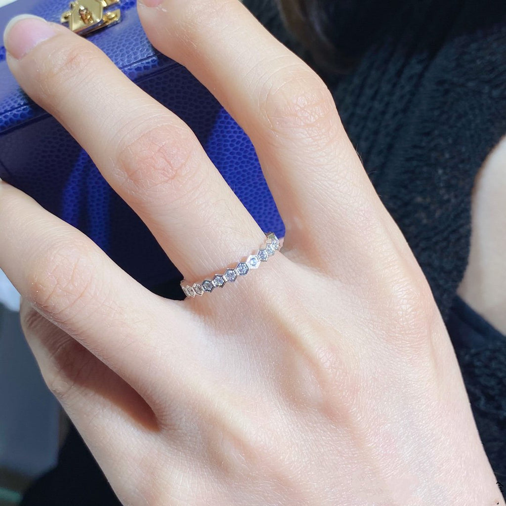 ¡®Star¡¯BEE LOVE DIAMOND PAVED SMALL RING