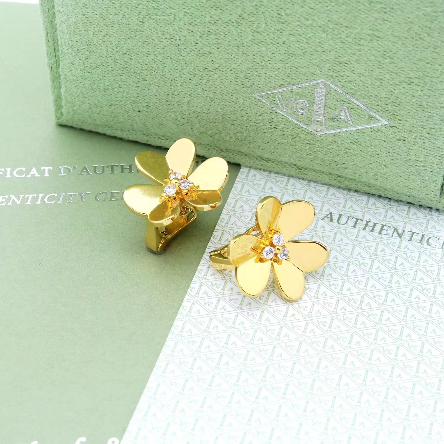 ¡®Star¡¯FRIVOLE EARRINGS- LARGE MODEL