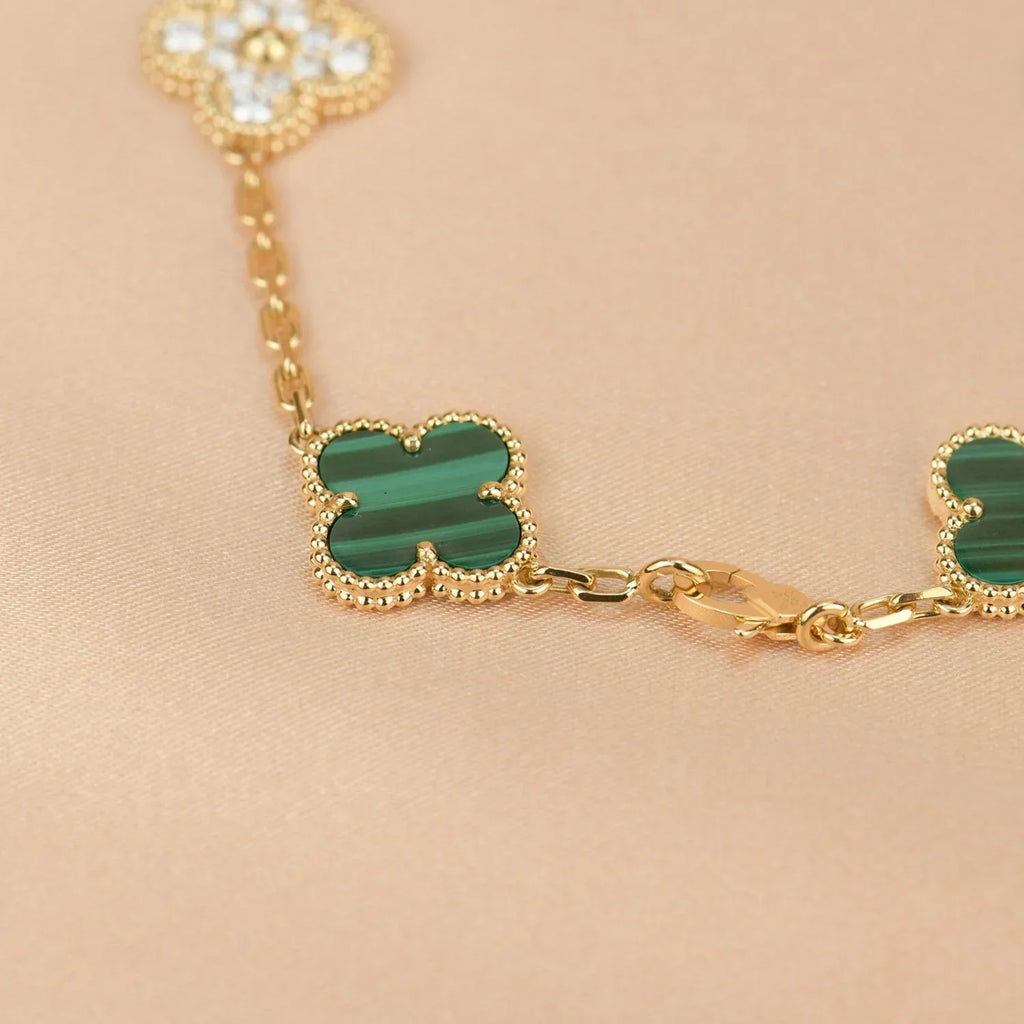 [Star]New  CLOVER 5 MOTIF MALACHITE BRACELET COLLECTION