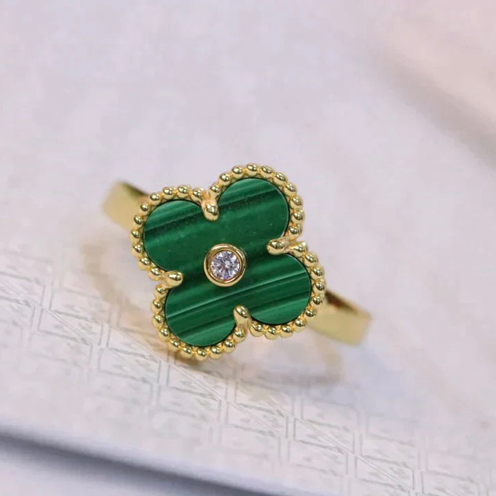 ¡®Star¡¯CLOVER MALACHITE RING GOLD DIAMOND