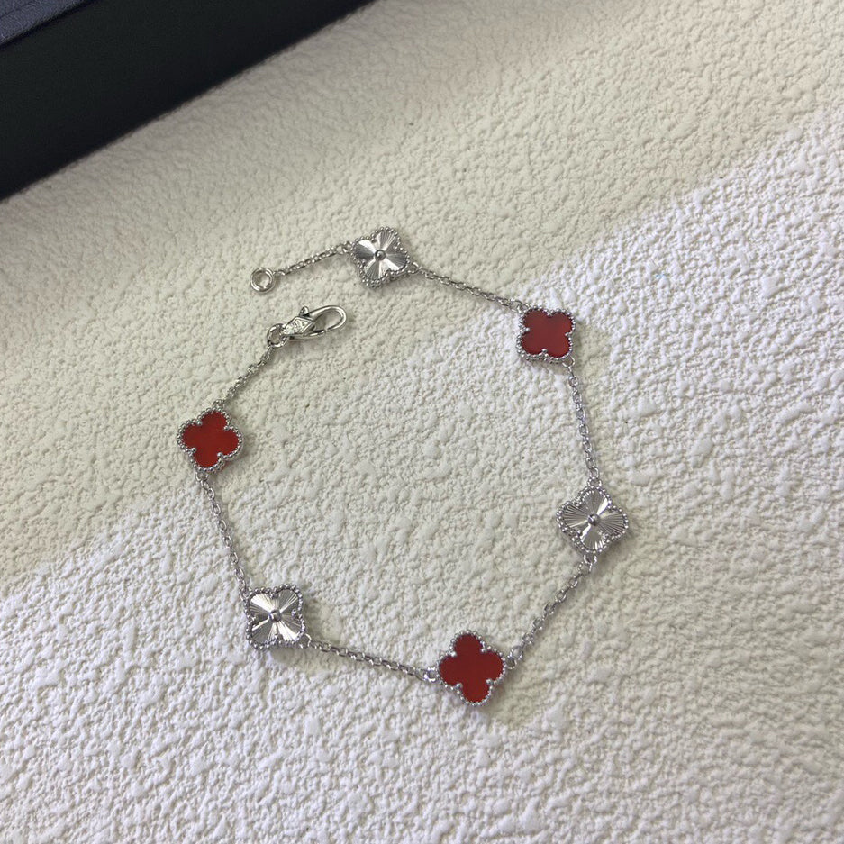 [¡®Star¡¯]CLOVER 6 MOTIF RED AGATE LASER BRACELET
