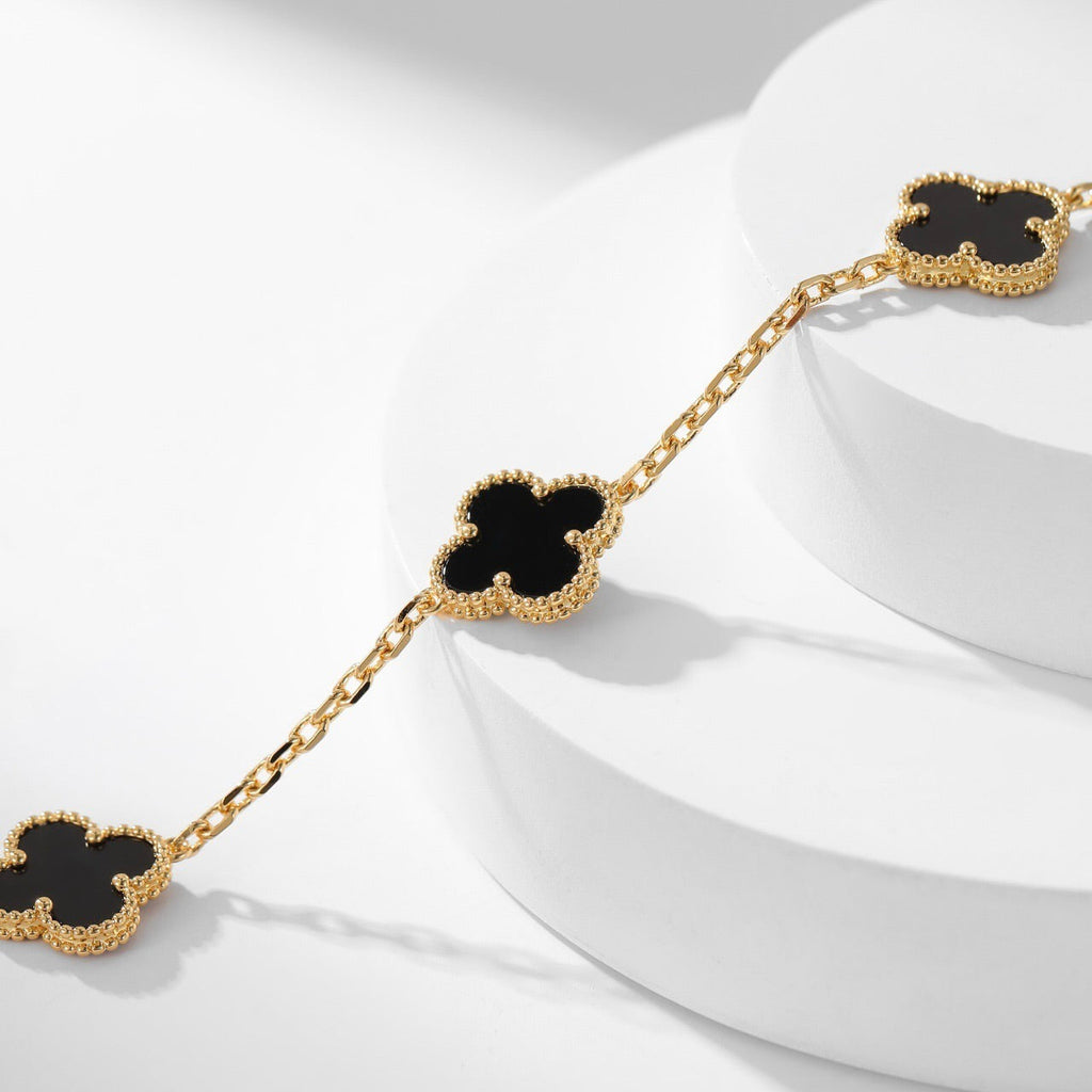 ¡®Star¡¯CLOVER 10 MOTIFS ONYX NECKLACE