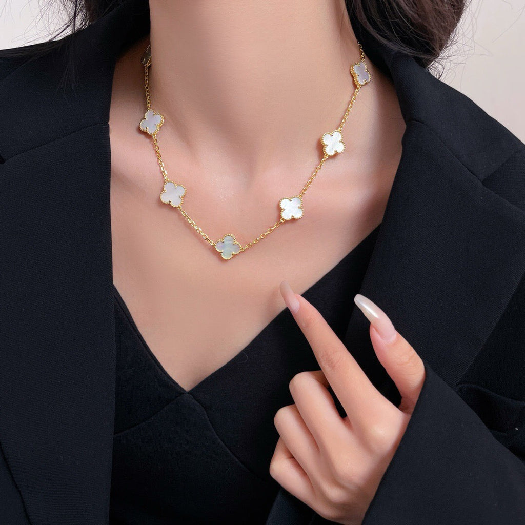 ¡®Star¡¯CLOVER 10 MOTIFS WHITE MOTHER OF PEARL NECKLACE