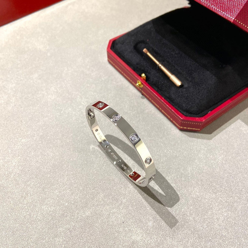 ¡®Star¡¯LOVE BRACELET 6.1MM 10 DIAMONDS