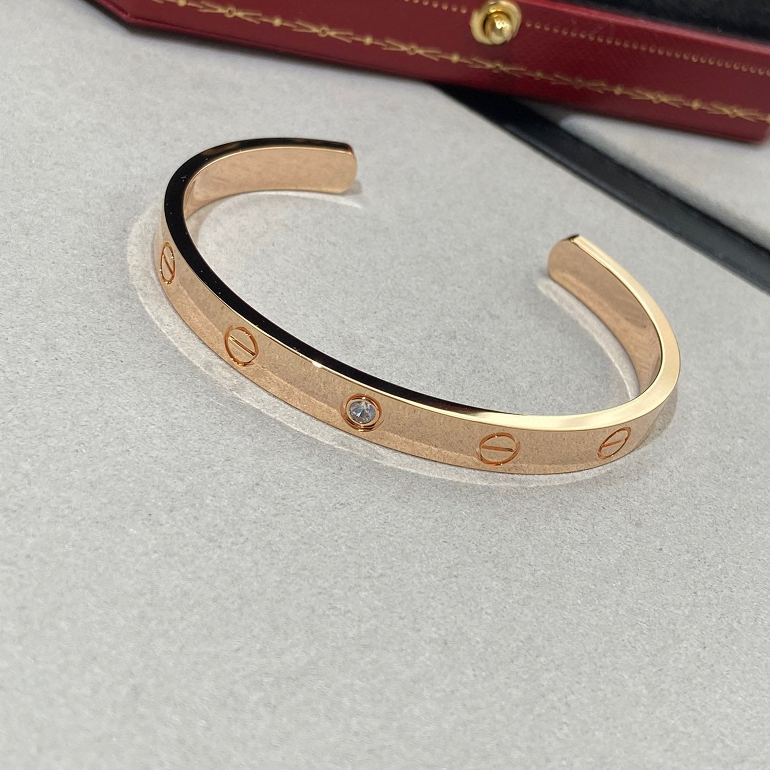 ¡®Star¡¯LOVE BRACELET 6.1MM 1 DIAMOND OPEN CUFF