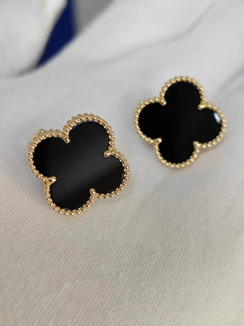 [Star] CLOVER 20MM BLACK MOP EARRINGS