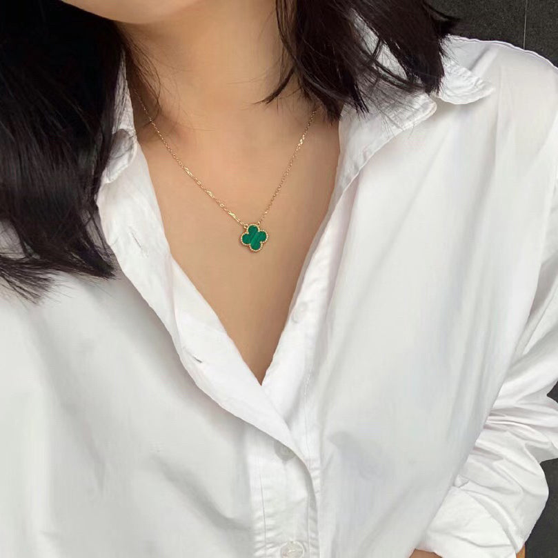 ¡®Star¡¯CLOVER 15MM MALACHITE SINGLE FLOWER  NECKLACE